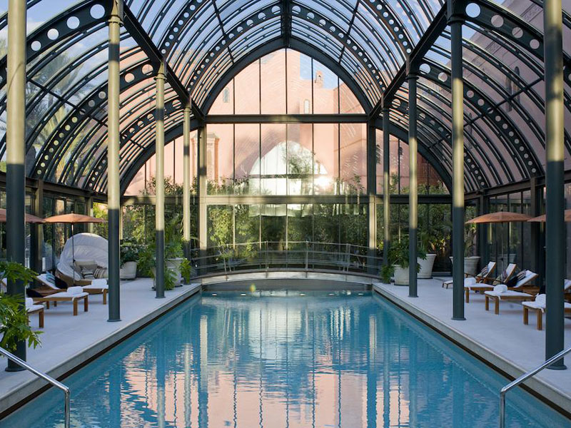 piscine couverte hôtel royal mansour marrakech